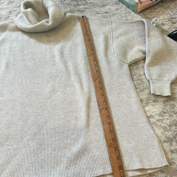 Free People Cream Cowl Neck Sweater Cozy Knit small - Picture 5 of 9